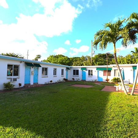 Hallandale Beach Motel With Free Parking And Full Kitchen ! No Extra Fees! Accepting Cash! Zewnętrze zdjęcie
