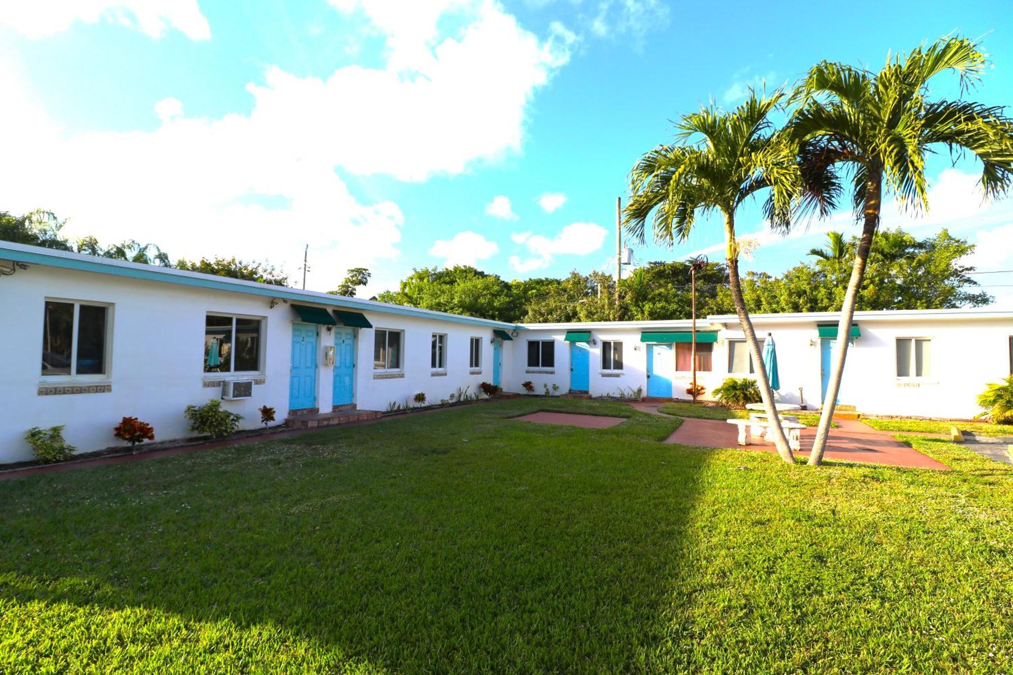Hallandale Beach Motel With Free Parking And Full Kitchen ! No Extra Fees! Accepting Cash! Zewnętrze zdjęcie